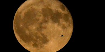 В августе можно будет увидеть два суперлуния