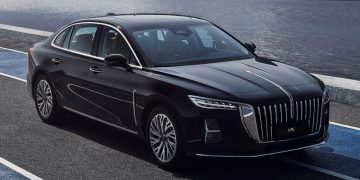 В России стартовали продажи двух новых моделей Hongqi