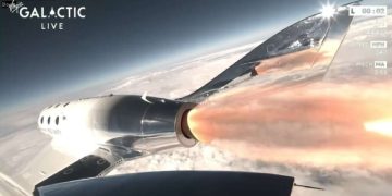 Virgin Galactic объявила участников миссии Galactic 02