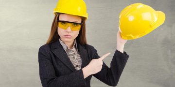 Как проводится обучение по охране труда?