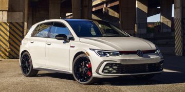 Дайджест дня: Jaecoo J7 для России, пятимиллионный Wrangler и другие события индустрии