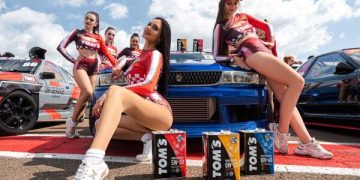 Дрифт-баттл «Кубок TOM’S»: рассказываем, что это за гонки и кто организатор