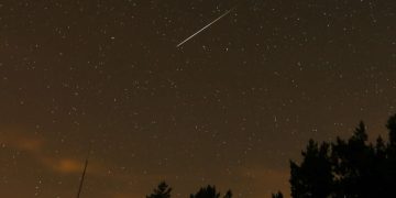 Метеорный поток Персеиды достигнет своего пика в эти выходные