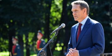 На Украине физически уничтожают православную церковь, заявил Нарышкин