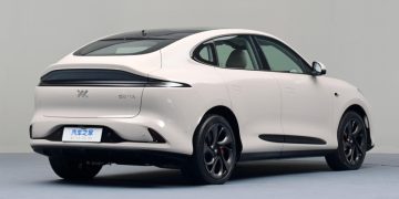 Новый паркетник IM LS6: третья модель и 800 вольт