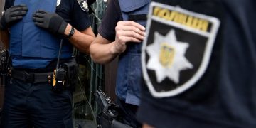 Полиция на Украине не пропустила автобус с паломниками УПЦ