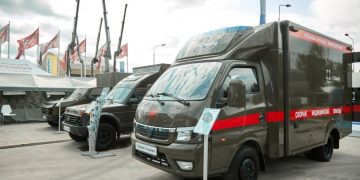 Ростех сделал скорую на базе грузовика Dongfeng