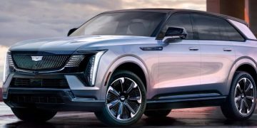 В гамме Cadillac появился огромный электрический внедорожник