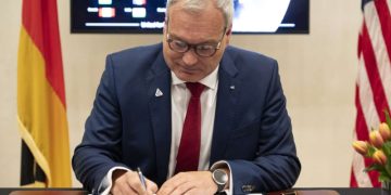 Германия присоединилась к «Соглашениям Артемиды»