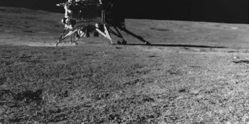 Индийский луноход ушел в спячку