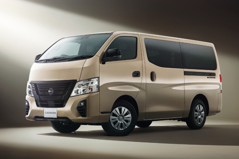 Nissan выпустил юбилейную версию вэна Caravan