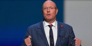 Патриарх Кирилл удостоил Чернышенко церковного ордена