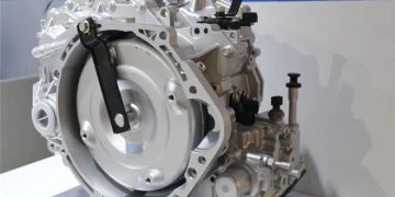 Стало известно, какой вариатор установят на обновленную Lada Vesta