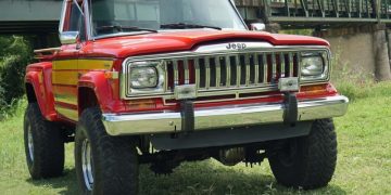 В США раритетный Jeep Honcho укомплектовали непосредственным впрыском топлива