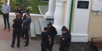 В Тернопольской области полиция оцепила женский монастырь