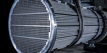 Кожухотрубный теплообменник с плавающей головкой: назначение и применение