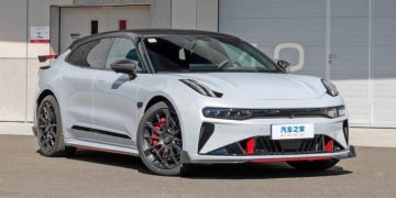 Дайджест дня: купеобразный Abarth, Zeekr 001 FR в продаже и другие события индустрии