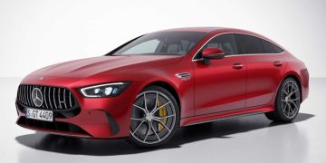 Флагманскую версию спорт-седана Mercedes-AMG GT 4-Door Coupe подвергли обновлению