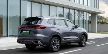 Гибридный Chery Tiggo 8: рестайлинг и новое название