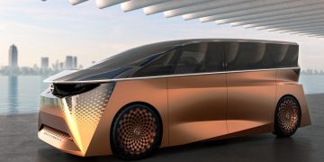 Nissan показал престижный электровэн