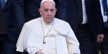 Папа римский призвал обеспечить гуманитарный коридор из сектора Газа