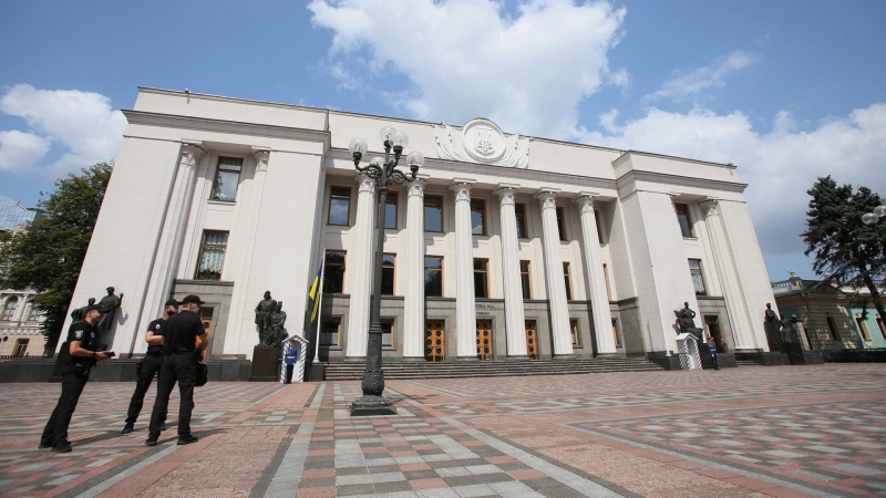 Рада рассмотрит законопроект о запрете УПЦ на Украине