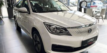 В «РусГидро» пожаловались на частые поломки электромобилей Evolute