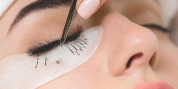 Выбор черных ресниц для наращивания: что стоит учесть