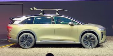 Большой кроссовер Lucid Gravity: премьера в Лос-Анджелесе