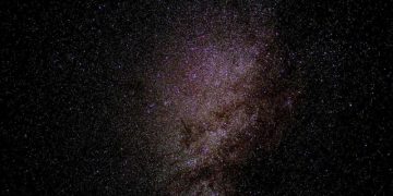 Причиной возникновения необычных энергетических вспышек может быть активный «звездный труп»