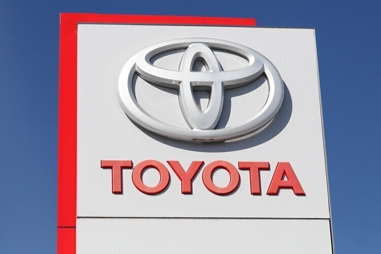 Суммарное производство автомобилей Toyota достигло 300 млн единиц