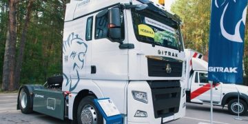 В России разработали газодизельный тягач Sitrak