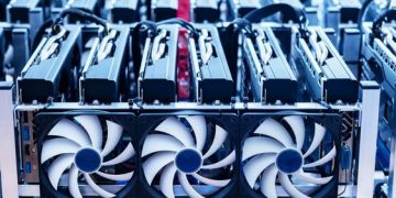 Первые шаги в майнинге криптовалют: как выбрать самые эффективные ASIC-майнеры