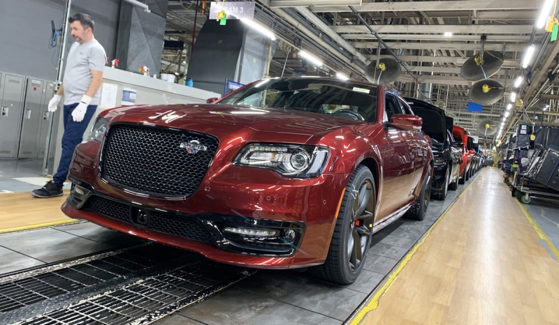 Chrysler 300, Dodge Charger и Challenger: производство прекращено