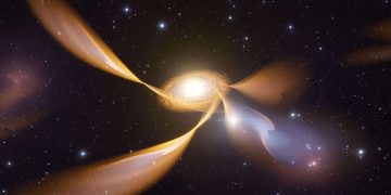 Исследователи изучили движение газа вблизи черной дыры в галактике Персей А