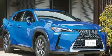 Lexus UX получил новую гибридную версию
