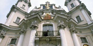 СБУ назвала причину обысков в Почаевской лавре УПЦ