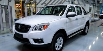 Sollers ST6 отныне предлагают и с бензиновым мотором