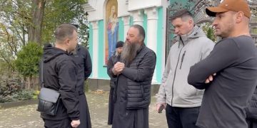 У митрополита УПЦ Лонгина случился сердечный приступ при досмотре в Киеве