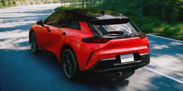 У паркетника Toyota Crown Sport появилась 300-сильная версия