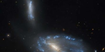 «Хаббл» запечатлел взаимодействующие галактики NGC 5410 и UGC 8932