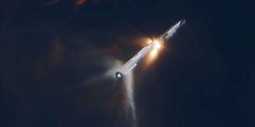 Илон Маск объяснил, почему второй запуск Starship закончился неудачей