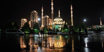 В Чечне построят 12 мечетей