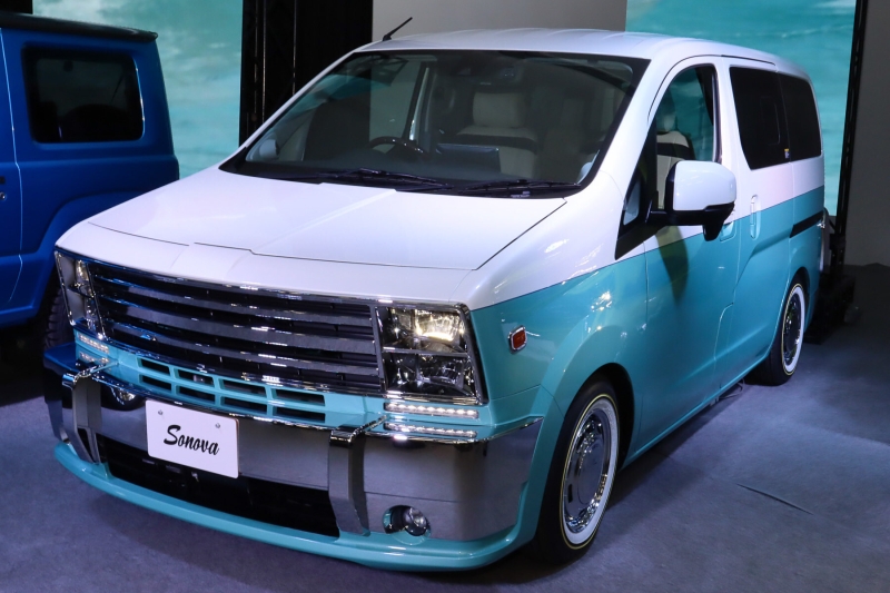 В Японии «состарили» Nissan NV200 и Suzuki Jimny