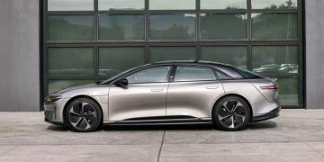 Дайджест дня: Rivian без оптимизма, убытки Москвича и другие события индустрии