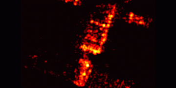 Эксперты анализируют траекторию ERS-2 во время вхождения в атмосферу Земли