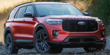 Ford обновил Explorer, убрал гибрид, а круиз-контроль сделал за абонентскую плату