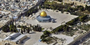 Источник: Израиль ограничит палестинцам вход на Храмовую гору в Рамадан