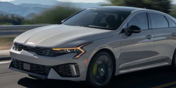 Kia K5 подвергли крупному обновлению