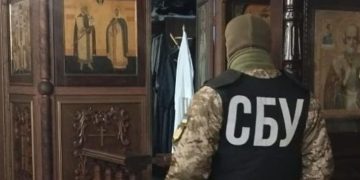 Митрополит Черкасский перенес сердечный приступ во время обысков СБУ